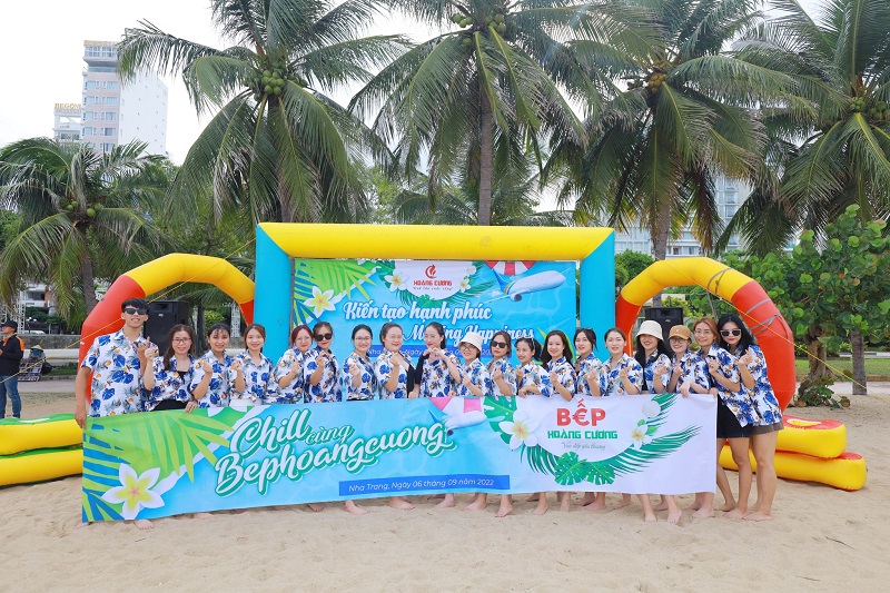 https://bepsieure.vn/tin-tuc/hanh-trinh-du-lich-bien-nha-trang-va-teambuilding-dang-nho-2022-bep-hoang-cuong.html