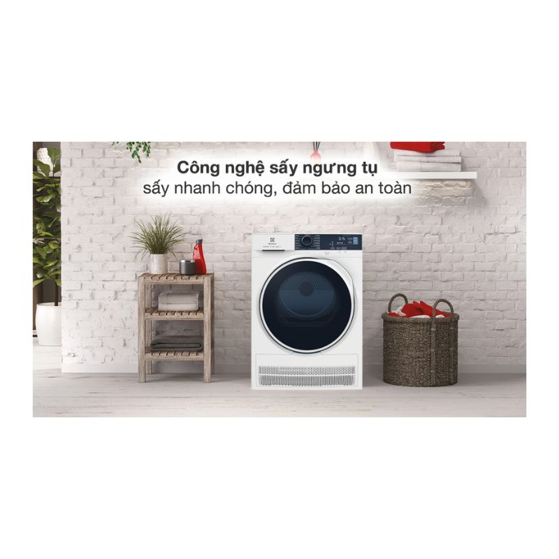 Máy sấy ngưng tụ Electrolux EDC804P5WB0