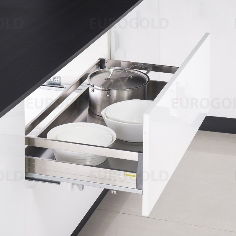 Giá xoong nồi, bát đĩa tủ dưới inox, 2 lớp đáy Eurogold EU130.600