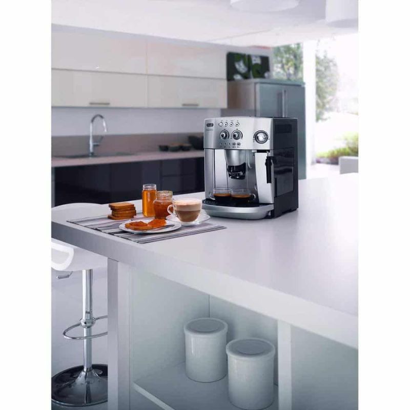 Máy pha cafe tự động Delonghi ESAM4200S Magnifica0