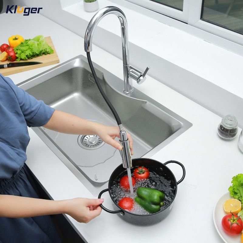 Vòi rửa bát nóng lạnh Kluger KLF0003C có dây rút1